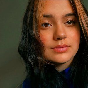 Meet your Posher, Naveah